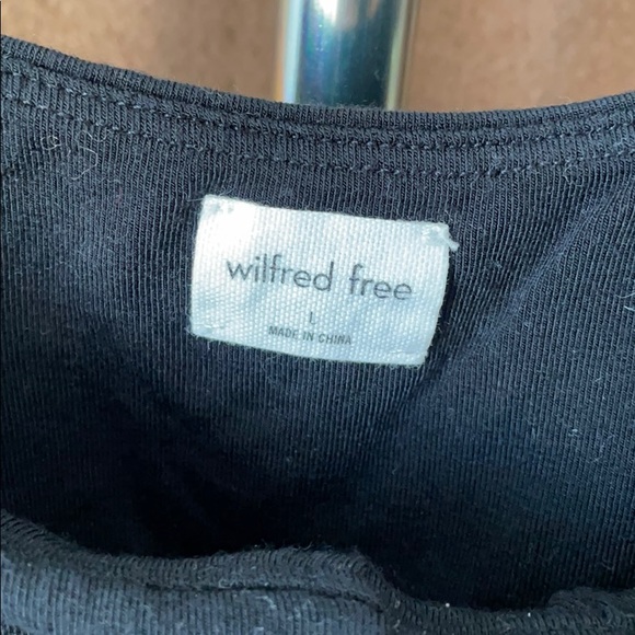 2 for $60 Wilfred Free Aritzia Libra Tank Tops - Picture 9 of 12